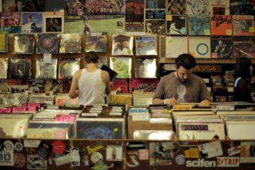 Mercado Discos Opinião Vinil CD Streaming