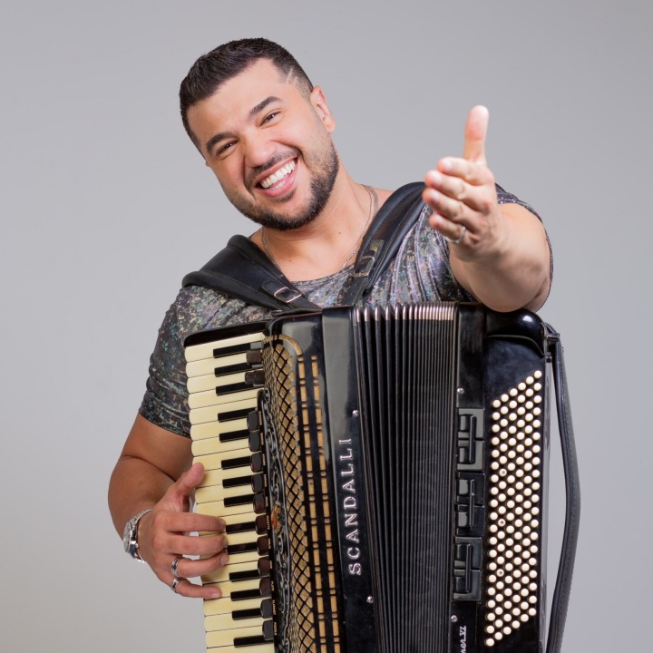 São João – Patrick Levi, Banda Licor com Mel, Giannine Alencar, Sala de Reboco, Cheiro de Milho, Pedro Libe e Madina Lyve