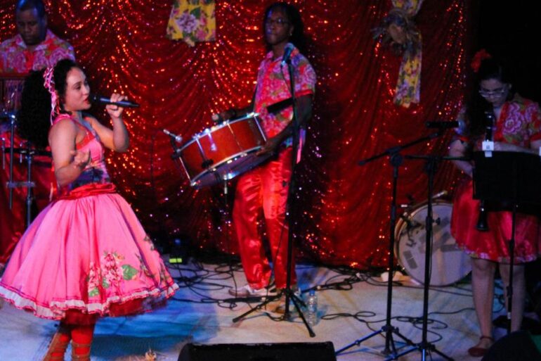 Baile da Gabriela - Banda Maria Coisa