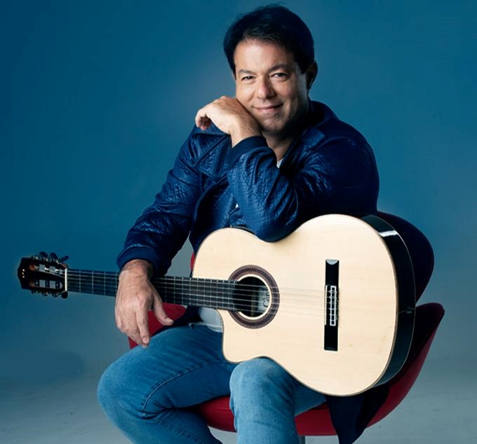 Alex Cohen Interpreta o Rei